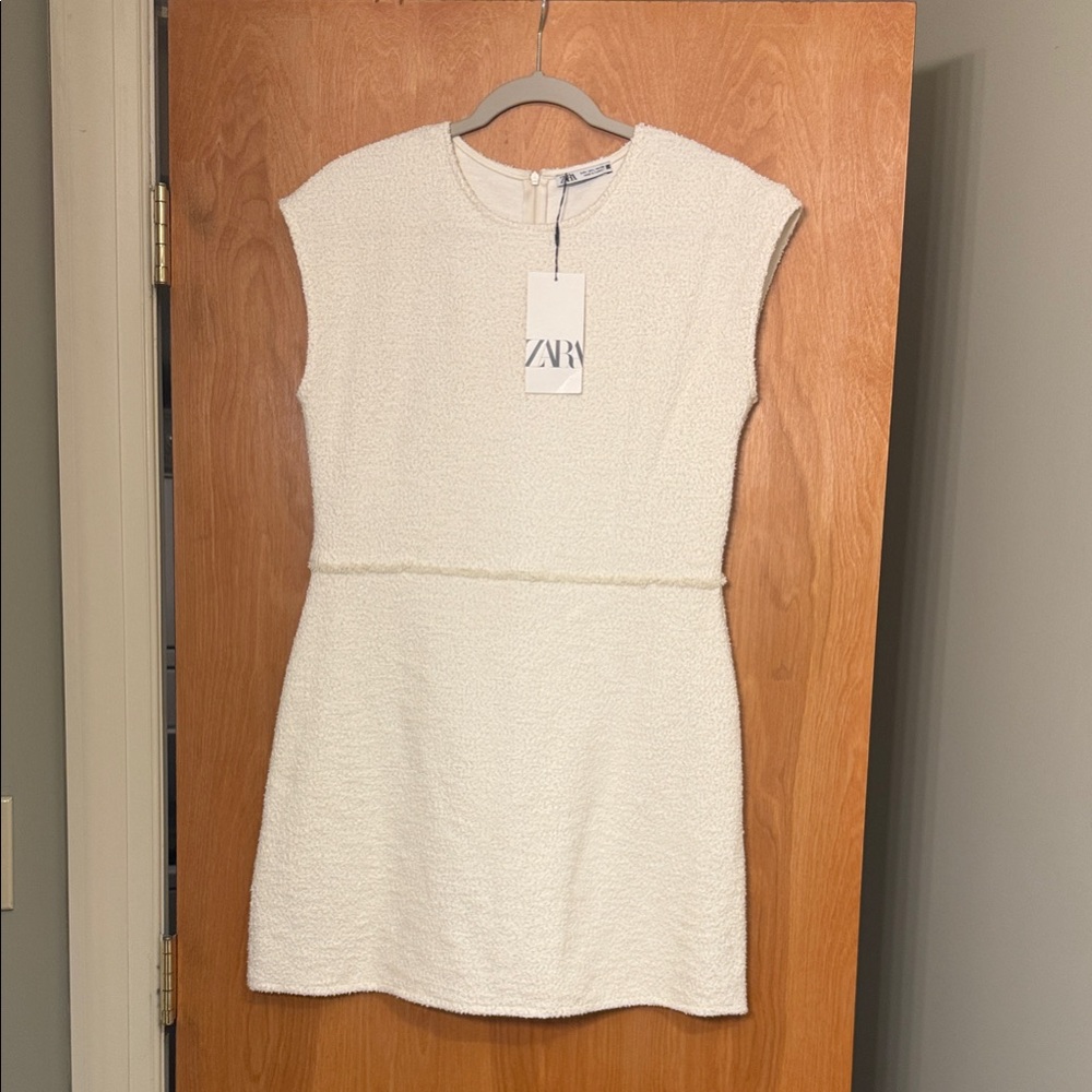 Zara Ivory Sleeveless Dress
